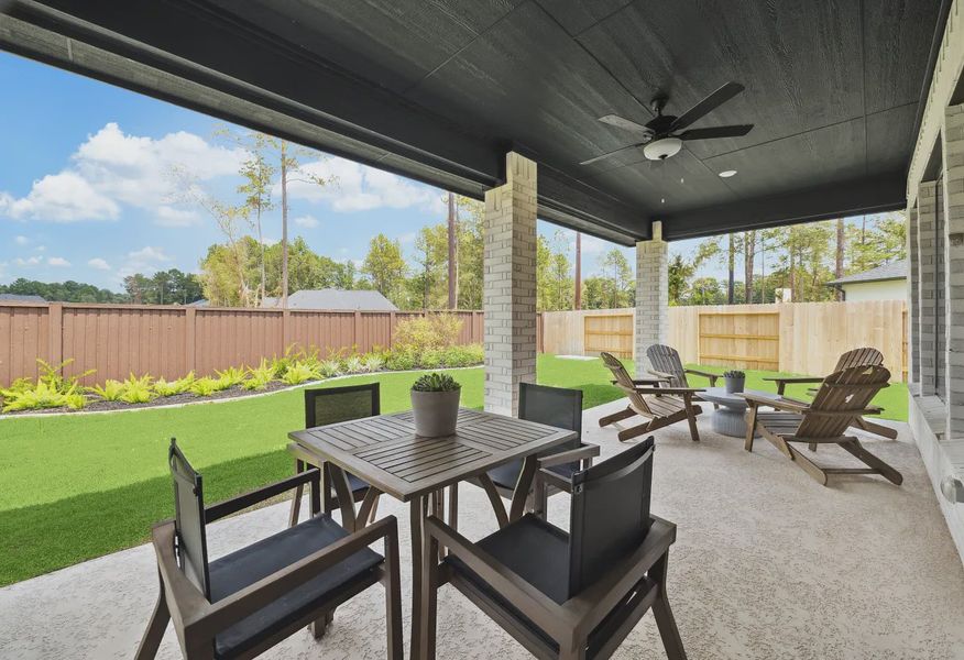 Plan 4043 outdoor living - staged - 7 of 19 Plan 4043 outdoor living - staged - 7 of 19