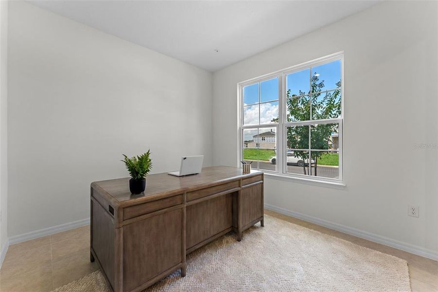 Furnished interior view inside a new home in , Apopka (Image 11).