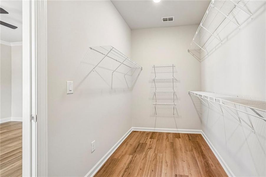 Spacious, unfurnished interior of a new home in Waterside Townhomes, Peachtree Corners (Image 40). Spacious, unfurnished interior of a new home in Waterside Townhomes, Peachtree Corners (Image 40).