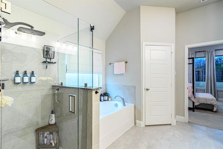 Furnished interior view inside a new home in , Josephine (Image 19).