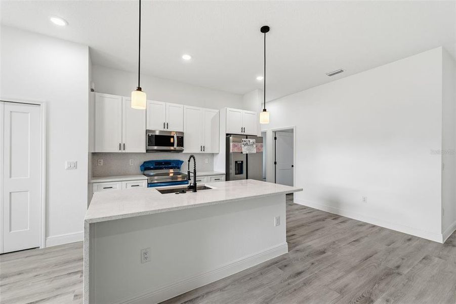 Furnished interior view inside a new home in , Ocala (Image 5).