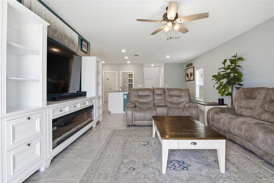 Furnished interior view inside a new home in Wellness Ridge, Clermont (Image 15).