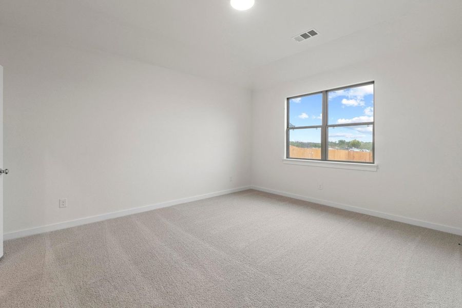 Spacious, unfurnished interior of a new home in Prairie Winds, Hutto (Image 17).