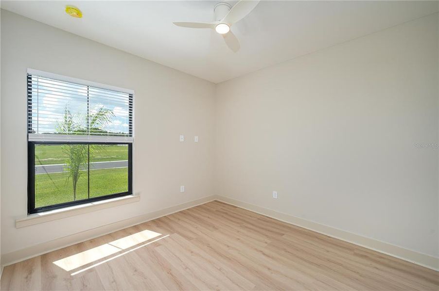Spacious, unfurnished interior of a new home in , Lakeland (Image 30).
