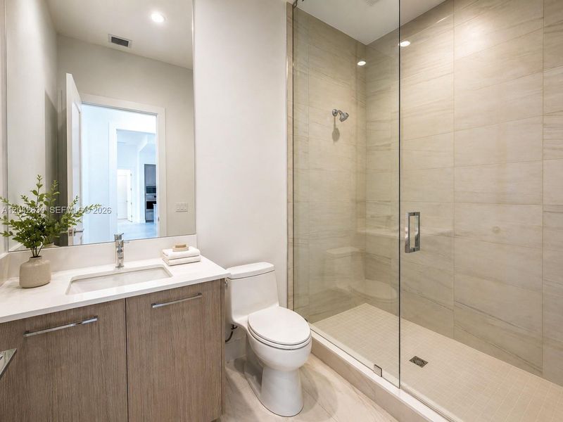 Furnished interior view inside a new home in , Fort Lauderdale (Image 5).