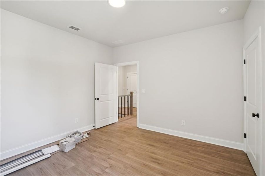 Spacious, unfurnished interior of a new home in Waterside Townhomes, Peachtree Corners (Image 25).