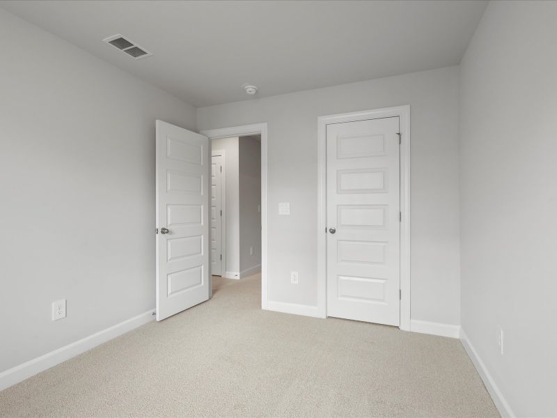 Spacious, unfurnished interior of a new home in Valentine Townes, Greer (Image 15).