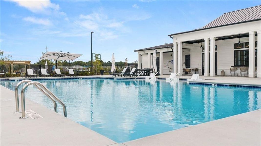 Community amenities in Soleil Summit Chase, Snellville (Image 61).