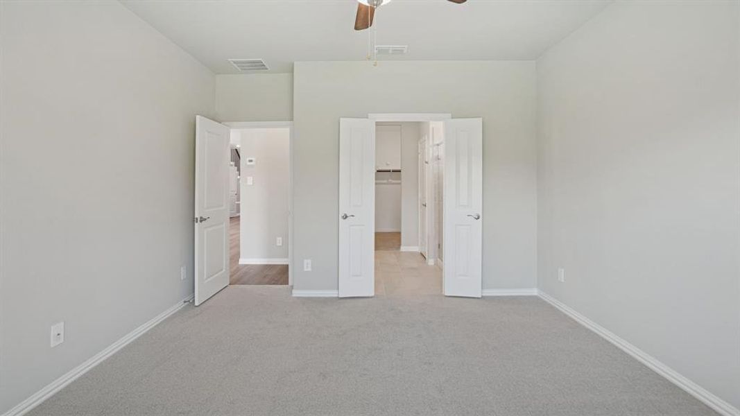 Photo is not of the actual home, but is an inspirational photo of builder’s model home and may depict options, furnishings, and/or decorator features that are not included. Photo is not of the actual home, but is an inspirational photo of builder’s model home and may depict options, furnishings, and/or decorator features that are not included.