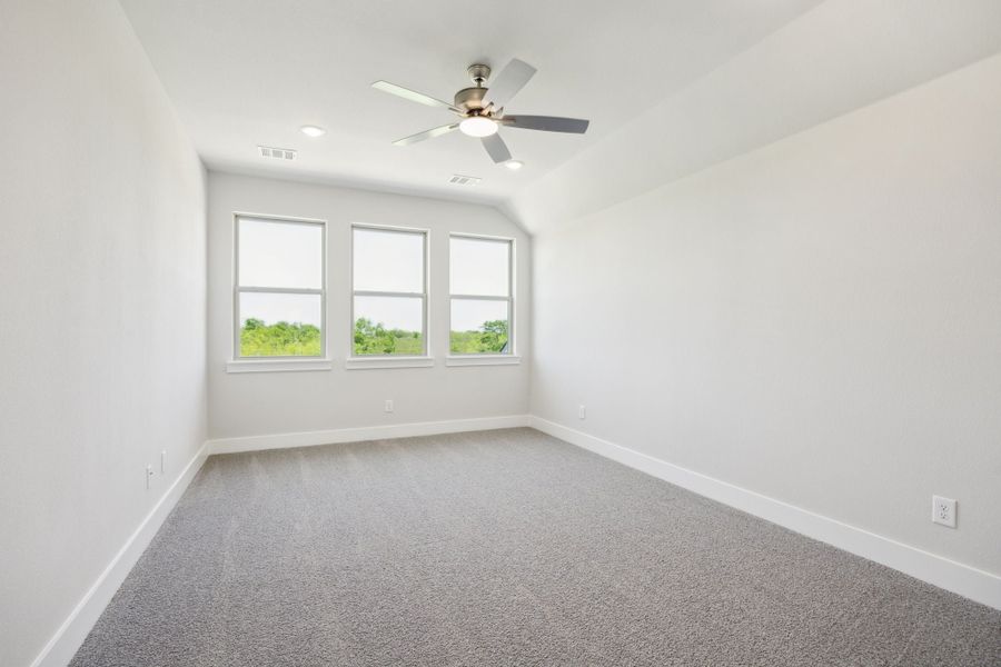 Spacious, unfurnished interior of a new home in Ellis Ranch Estates, Waxahachie (Image 28). Spacious, unfurnished interior of a new home in Ellis Ranch Estates, Waxahachie (Image 28).