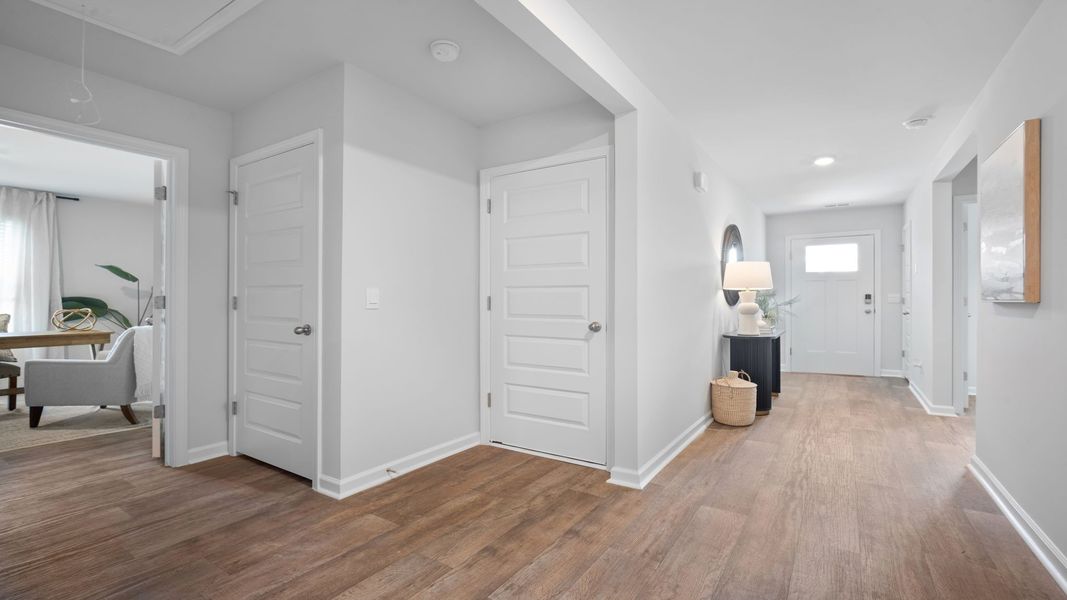 Spacious, unfurnished interior of a new home in The Retreat at East Argent, Ridgeland (Image 21).