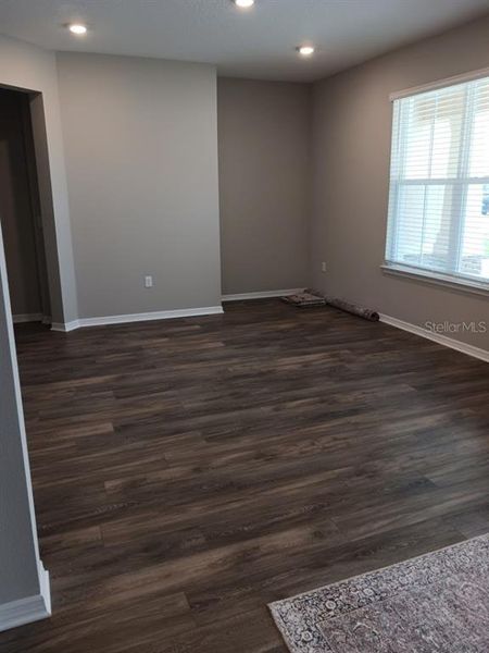 Spacious, unfurnished interior of a new home in , Ocala (Image 19).