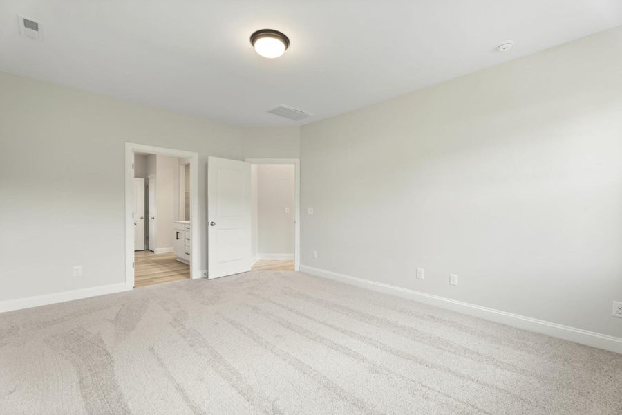 Spacious, unfurnished interior of a new home in Hopewell Garden, Winston-Salem (Image 30). Spacious, unfurnished interior of a new home in Hopewell Garden, Winston-Salem (Image 30).