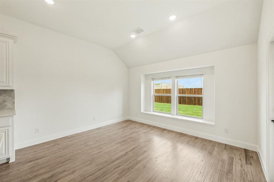 Spacious, unfurnished interior of a new home in Wildflower Ranch 60-65, Justin (Image 20). Spacious, unfurnished interior of a new home in Wildflower Ranch 60-65, Justin (Image 20).