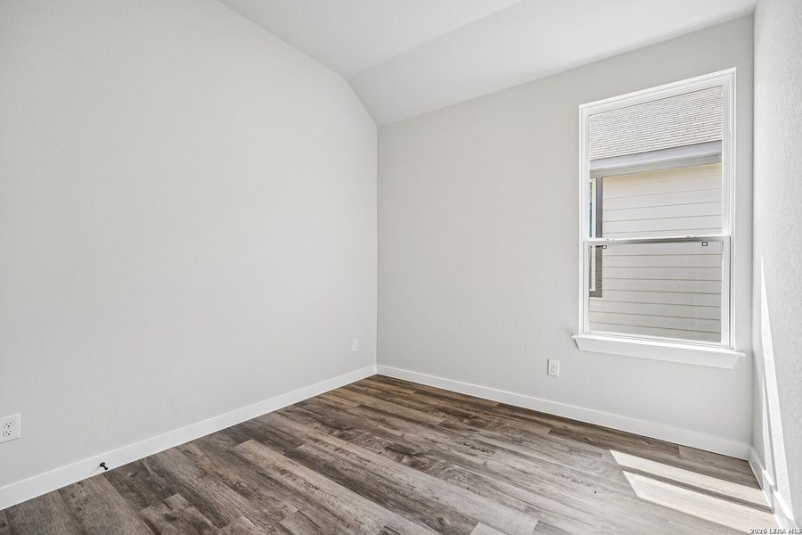 Spacious, unfurnished interior of a new home in Red Hawk Landing, San Antonio (Image 20). Spacious, unfurnished interior of a new home in Red Hawk Landing, San Antonio (Image 20).