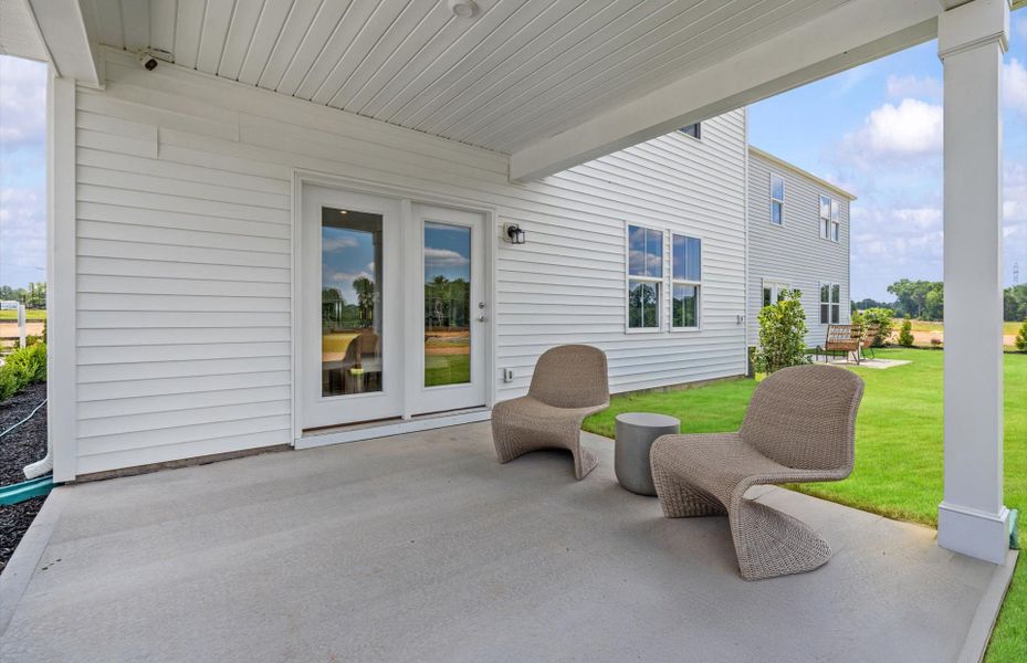 Representative exterior details of a home built from the Raven by Centex in Baxley Park, Jonesboro (Image 30). Representative exterior details of a home built from the Raven by Centex in Baxley Park, Jonesboro (Image 30).