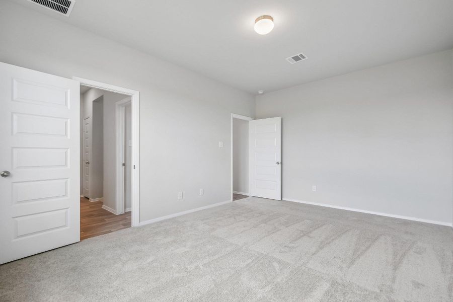 Spacious, unfurnished interior of a new home in Cascade, Liberty Hill (Image 20). Spacious, unfurnished interior of a new home in Cascade, Liberty Hill (Image 20).