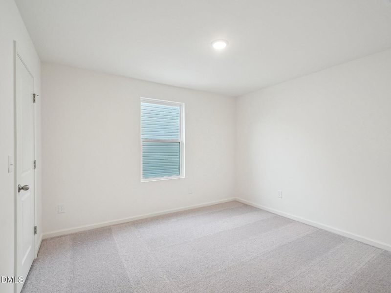 30-web-or-mls-Solace Wy 212-2805-030