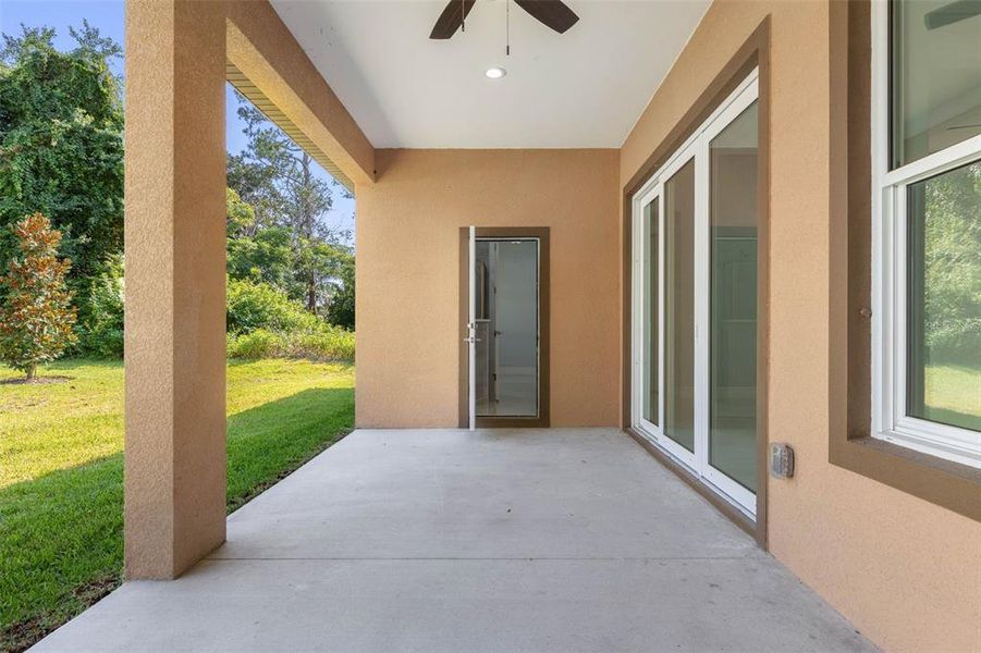 Exterior details and patio area of a home in , Palm Coast (Image 28).