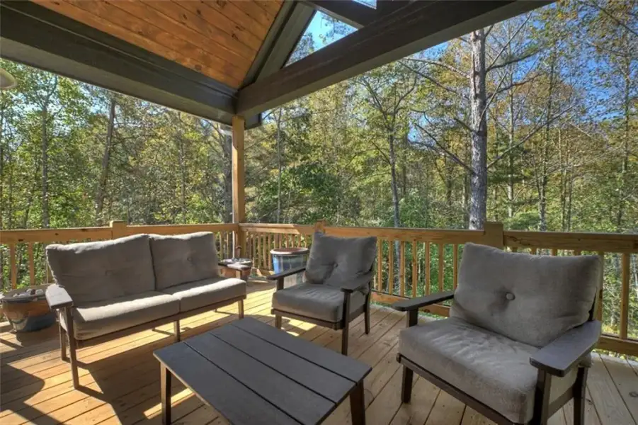 Exterior details and patio area of a home in , Ellijay (Image 20).