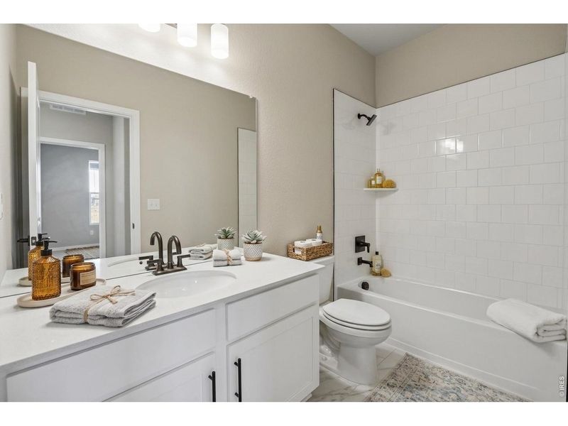 Furnished interior view inside a new home in Farmstead, Berthoud (Image 10).