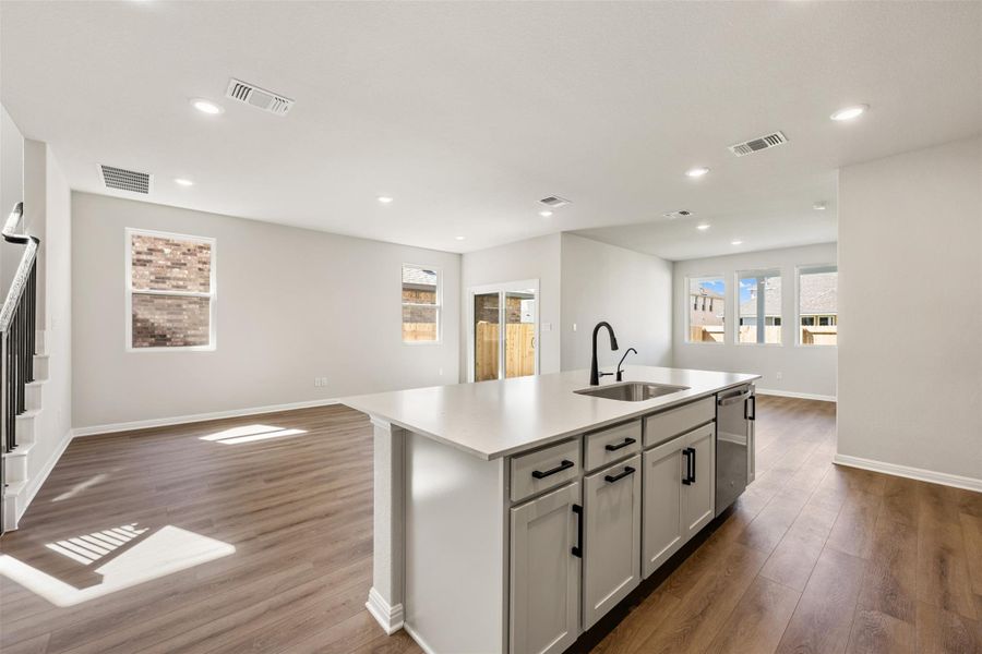 Furnished interior view inside a new home in Berry Creek Highlands, Georgetown (Image 12).