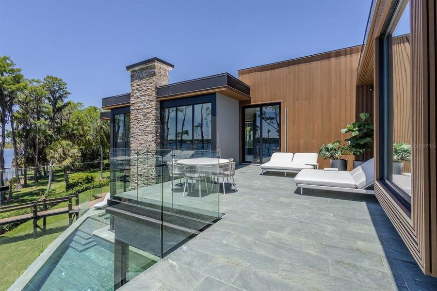 Exterior details and patio area of a home in , Windermere (Image 26).
