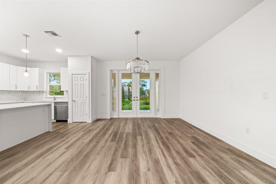 Image 40 of a home in .