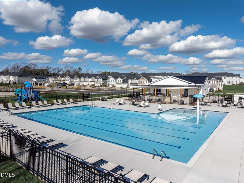 HIGH RES Magnolia Park Amenity Pool 2-RH