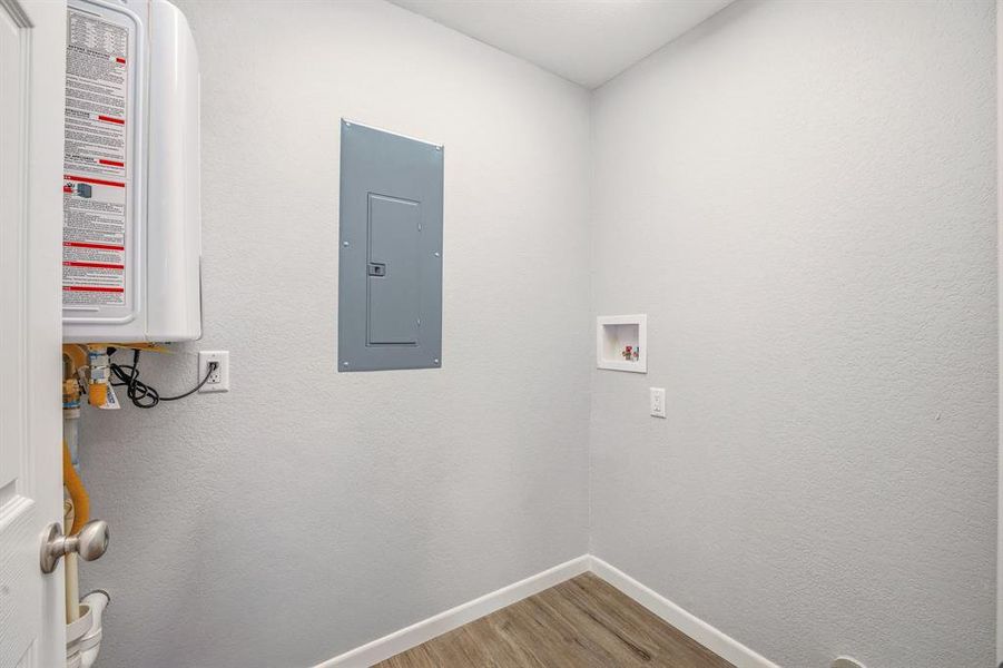 Spacious, unfurnished interior of a new home in , Graham (Image 22).