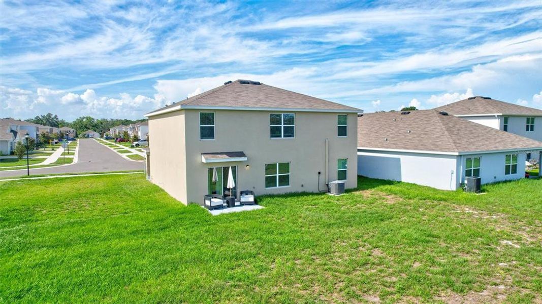 Exterior details and patio area of a home in , Tampa (Image 34).