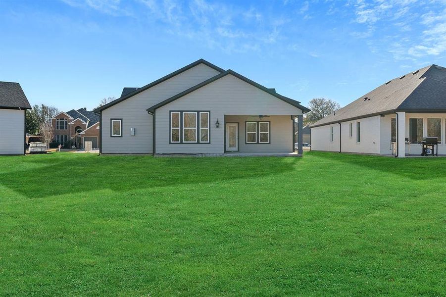 Image 33 of a home in .