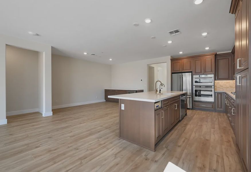 Trilogy Ridgecrest Flourish HS 132 Kitchen Dine - 5 of 13 Trilogy Ridgecrest Flourish HS 132 Kitchen Dine - 5 of 13