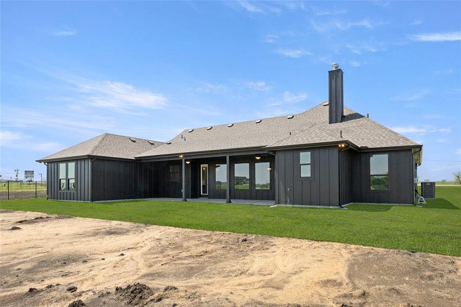 2850 FM No 878- Back-1