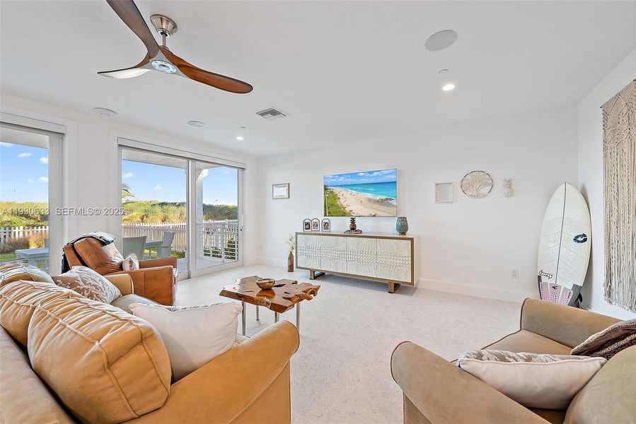 Image 35 of a home in .