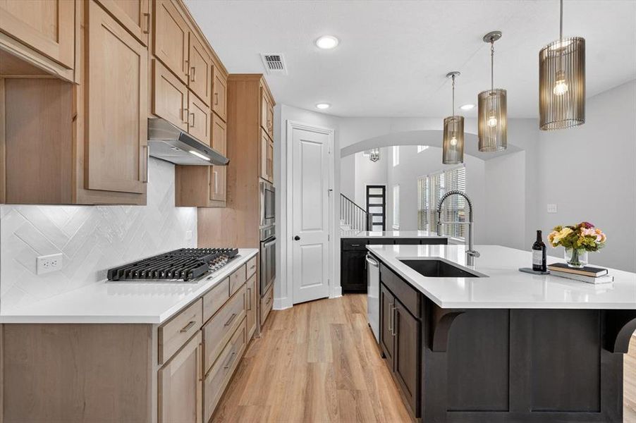 Furnished interior view inside a new home in Hillstead, Lavon (Image 10).