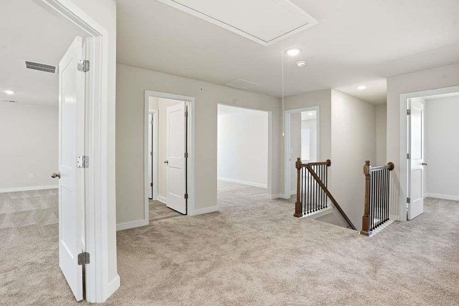 Spacious, unfurnished interior of a new home in Southern Hills, McDonough (Image 18).