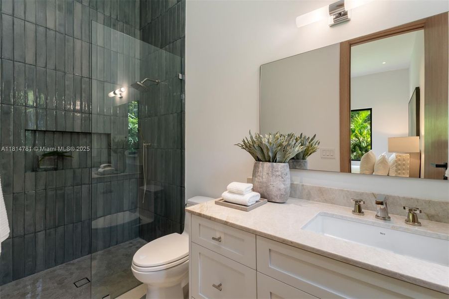 Furnished interior view inside a new home in , Pinecrest (Image 51).