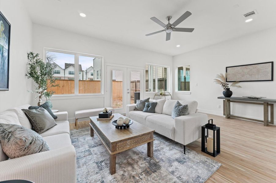 Furnished interior view inside a new home in , Houston (Image 26). Furnished interior view inside a new home in , Houston (Image 26).