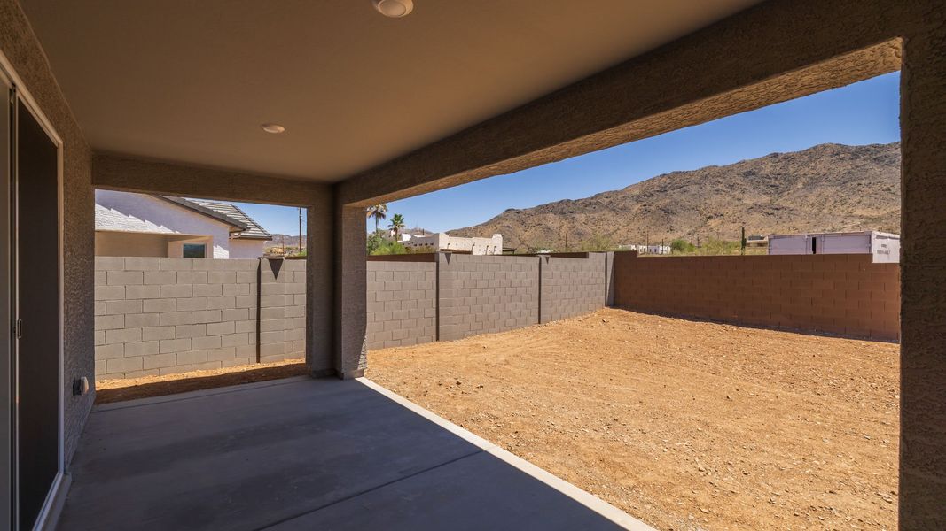Spacious, unfurnished interior of a new home in Prada, Phoenix (Image 29). Spacious, unfurnished interior of a new home in Prada, Phoenix (Image 29).