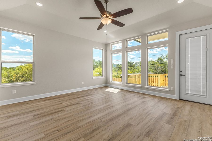 Spacious, unfurnished interior of a new home in The Enclave at Potranco Oaks, Castroville (Image 18).