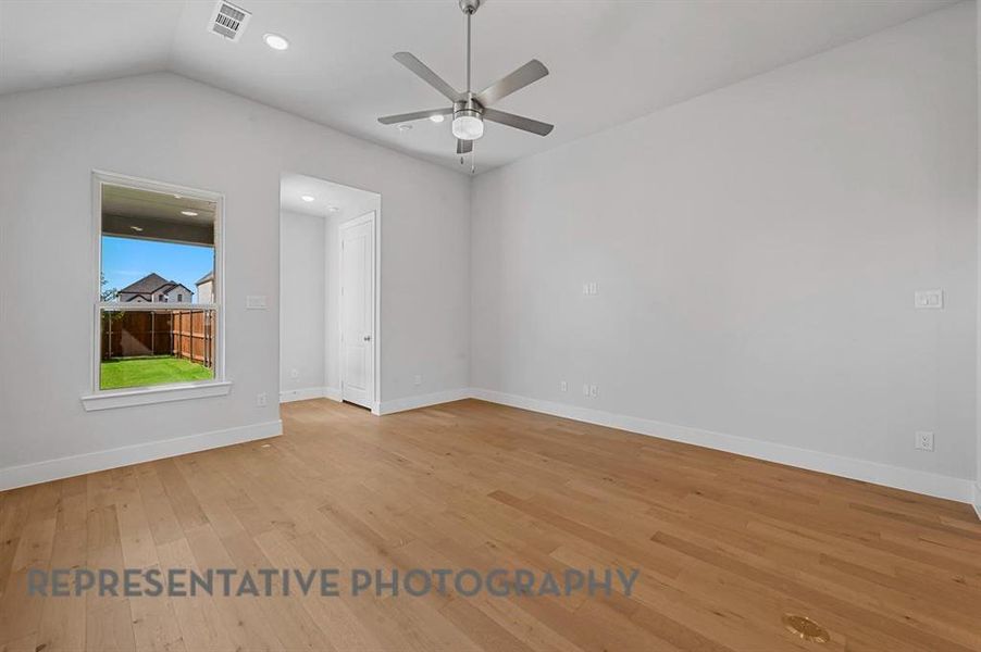 Spacious, unfurnished interior of a new home in The Parks at Wilson Creek, Celina (Image 23).