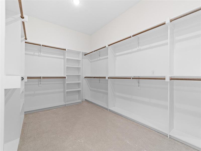 Spacious, unfurnished interior of a new home in , Dallas (Image 21).