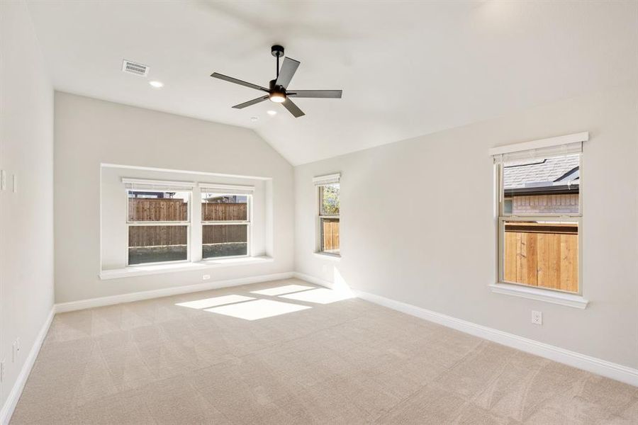 Spacious, unfurnished interior of a new home in Creekview Meadows, Pilot Point (Image 33). Spacious, unfurnished interior of a new home in Creekview Meadows, Pilot Point (Image 33).