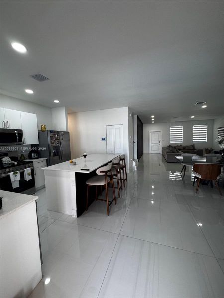 Furnished interior view inside a new home in Beacon at Galiano Pointe, Miami (Image 8). Furnished interior view inside a new home in Beacon at Galiano Pointe, Miami (Image 8).