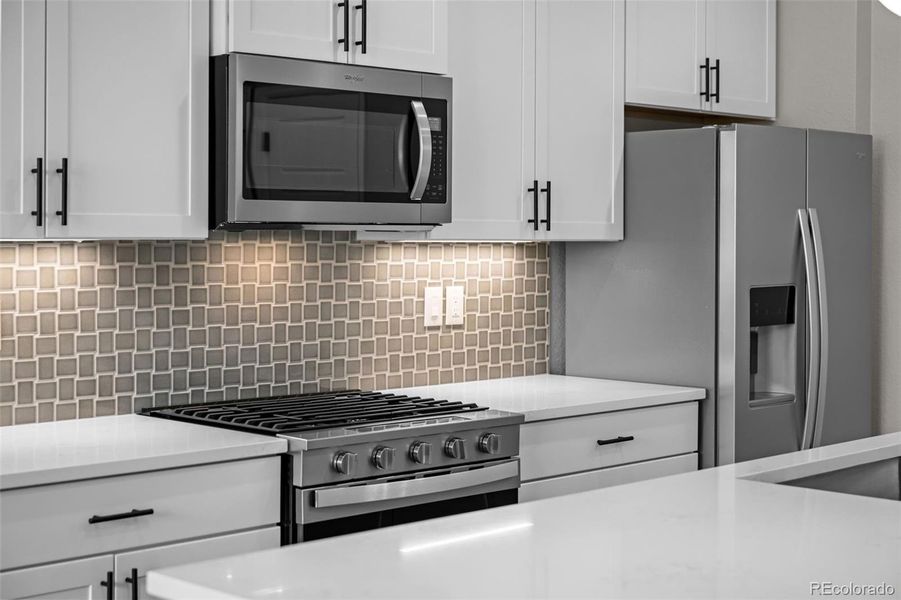 Furnished interior view inside a new home in Ralston Creek, Arvada (Image 8).