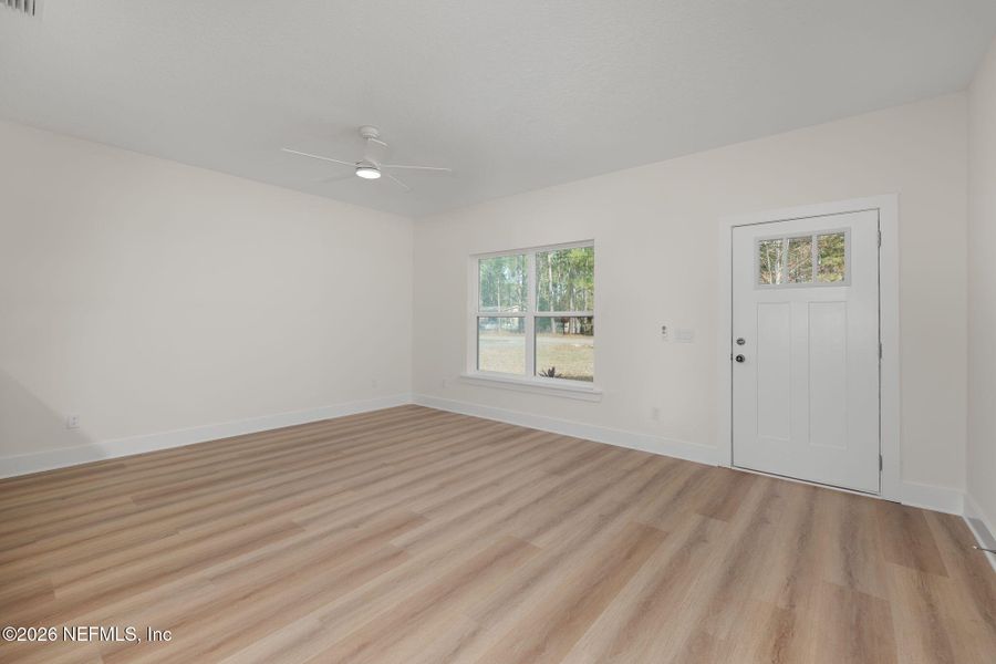 Spacious, unfurnished interior of a new home in , Hastings (Image 12).