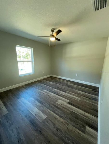 Spacious, unfurnished interior of a new home in , Belleview (Image 8).