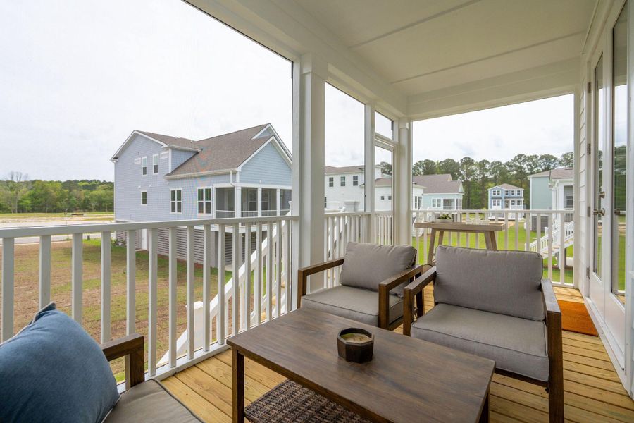 Exterior details and patio area of a home in Miller's Crossing, Johns Island (Image 3).