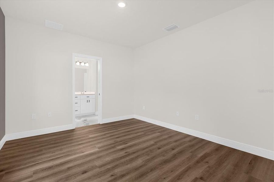 Spacious, unfurnished interior of a new home in , Belleview (Image 20). Spacious, unfurnished interior of a new home in , Belleview (Image 20).